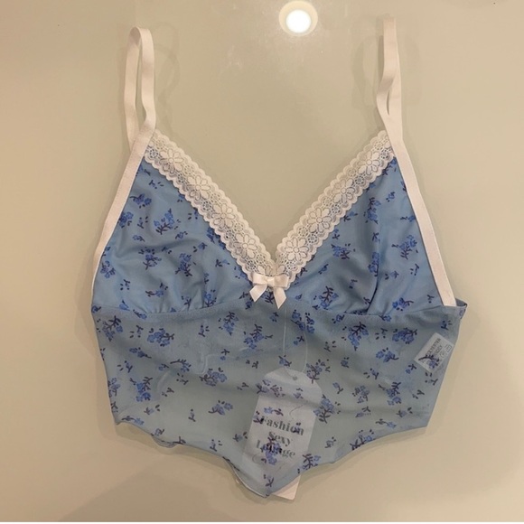 Y2K Crop Tank Top Bundle - Picture 4 of 7